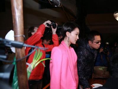 黄晓明《横冲直撞好莱坞》海报图片 黄晓明赵薇佟大为剧照图片第1张