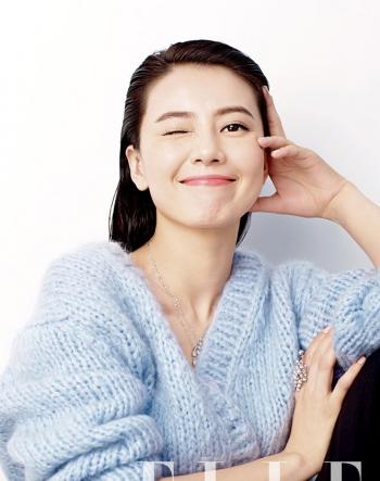 高圆圆时尚芭莎大片婉约迷人 气质演绎婀娜人妻第2张