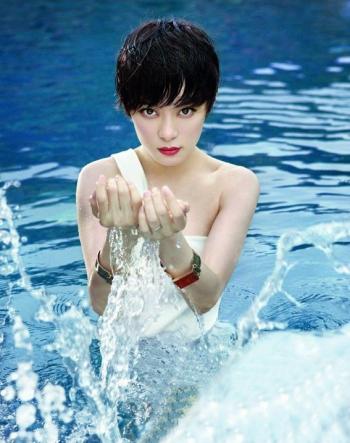 人气小花旦杨幂夏日复古风甜美写真桌面壁纸(三)第0张