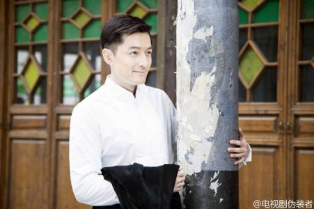 胡歌《时装男士》杂志绅士写真第3张