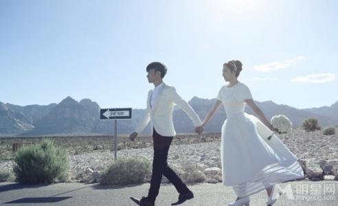 创意婚纱照图片 _ 第(1)张