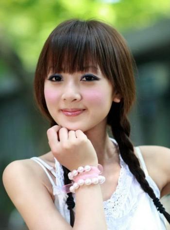 非主流个性大眼美女性感无敌极致电眼诱惑自拍照图片第2张
