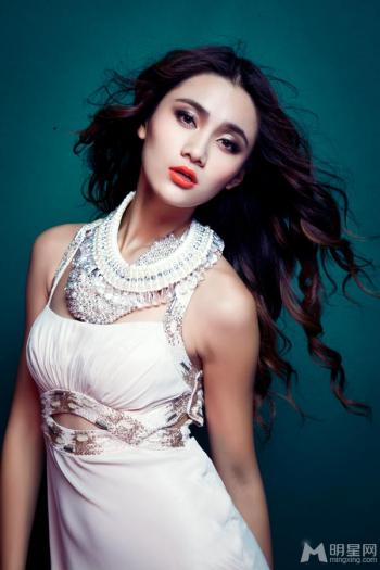 高清辽宁省大连美女超模王熙然性感图片完美身材一览无遗第5张