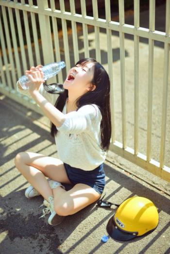 金所炫校服照 金所炫的初中毕业典礼图片整理集合第2张