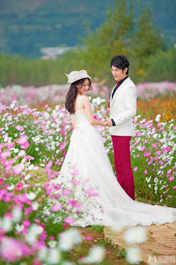 创意婚纱照图片 _ 第(1)张