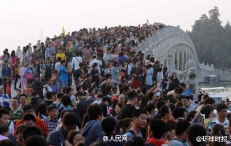上海迪士尼万圣节可爱卡通人物图片第2张