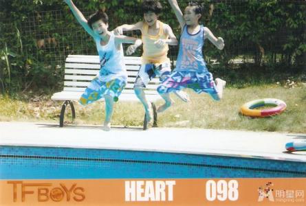 TFBOYS三人合照 帅气可爱高清写真 TFBOYS图片第0张