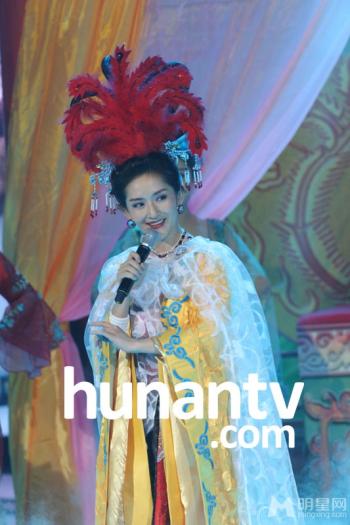 众星晒公益照 舒淇谢娜甜美出镜 谢娜图片舒淇图片第4张