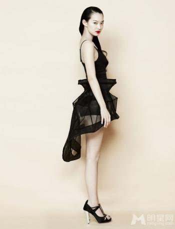 高清韩国首尔市美女申敏儿时尚写真气质大方干练十足申敏儿图片第3张