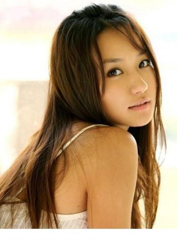 日本女星杉本有美性感写真美女图片第3张