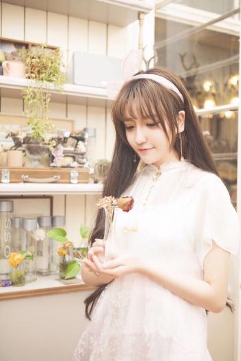 美女艾西图片 _ 第(8)张