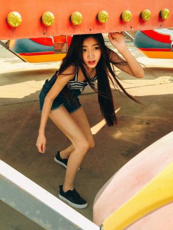 极品嫩模瑞莎性感诱惑私房照写真图片下载第2张