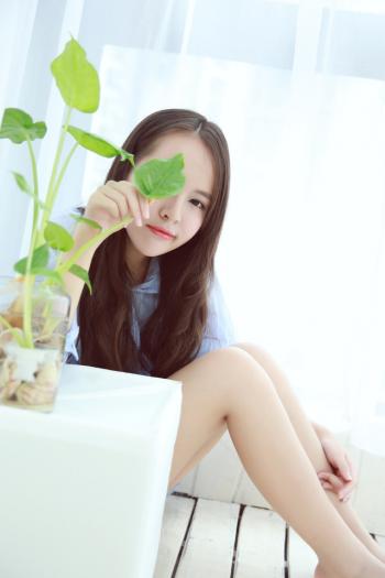 气质甜美女生的小私房照写真图片下载第4张