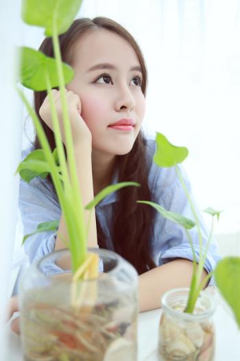 气质甜美女生的小私房照写真图片下载第5张