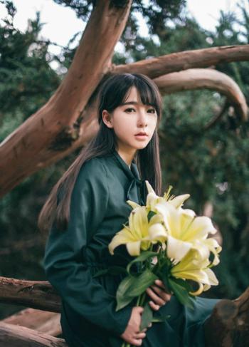 运动美女瑞莎Trista大秀私房照写真图片下载第2张