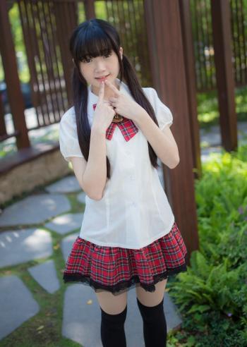 学生美女生活照制服诱惑学生妹美女校服妹写真图片第3张