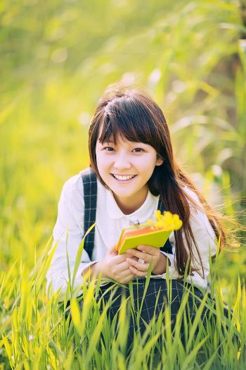 妖媚美女图片 _ 第(8)张
