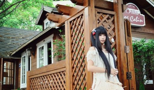 个性非主流COSPLAY美女写真第2张
