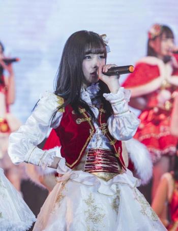 湖北武汉女演员赵粤性感甜酷舞台照图片第0张
