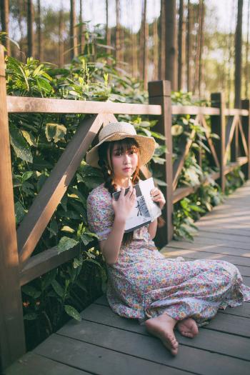 文静少女田园风唯美清纯少女写真第3张