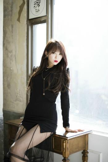 高清韩国女神美女李恩慧S曲线诱惑写真第2张