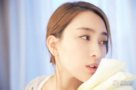 美女明星马苏写真性感时尚写真图片第3张