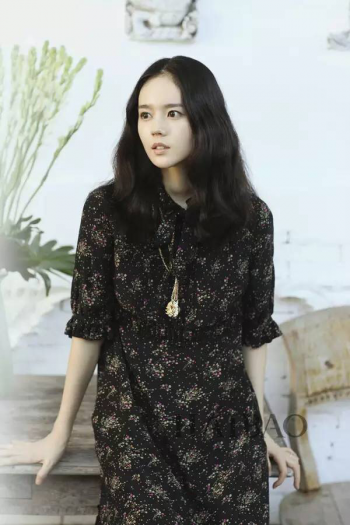 极品韩国嫩模写真性感火辣肉弹诱惑美女图第5张