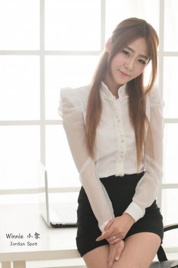 美女职业装图片 _ 第(8)张