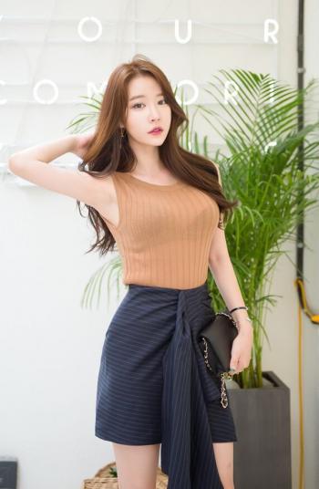 美女职业装图片 _ 第(9)张