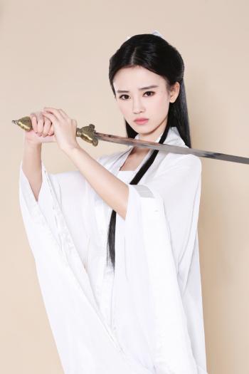 中国大陆四川省遂宁女演员鞠婧祎COS小龙女唯美古风美女高清写真：鞠婧祎四千年第一美女图片第0张
