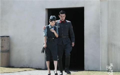 赵丽颖性感露肩写真手机壁纸第4张