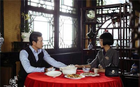 赵丽颖性感露肩写真手机壁纸第6张