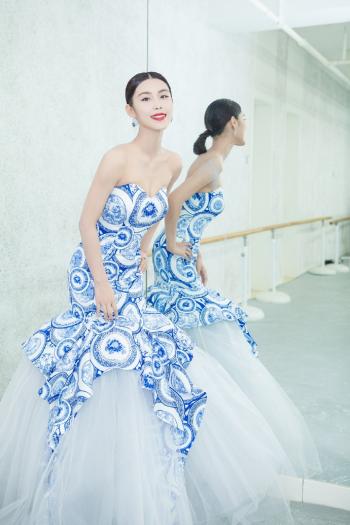 韩丹彤第0张