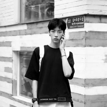 黑白男生头像图片大全 男生微信头像图片第0张