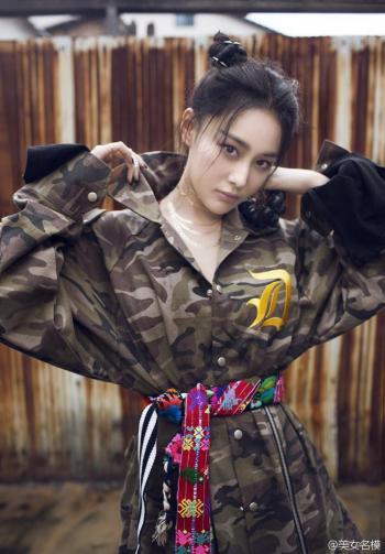 高清中国内地女演张馨予优雅气质性感写真图片桌面壁纸第2张