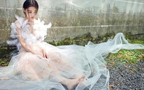 明星美女张馨予写真图片第4张