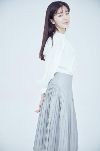 中国湖南内地女艺人美女赵多娜诱惑性感写真图片第2张