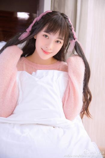 中国内地山东省烟台女演员、模特中戏清纯高颜值美女赵韩樱子粉嫩日系唯美写真第2张