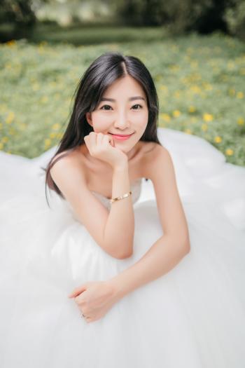新娘婚纱人像艺术摄影写真精选图片（三）第4张