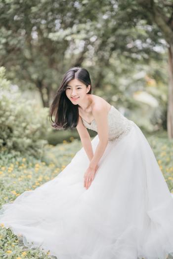 新娘婚纱人像艺术摄影写真精选图片（三）第5张
