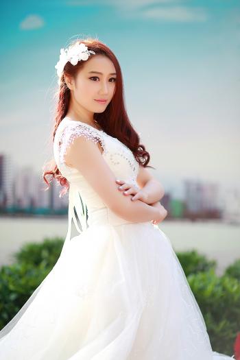 新娘婚纱人像艺术摄影写真精选图片（三）第4张