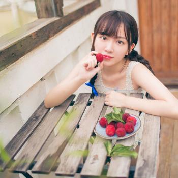 清新邻家女孩可爱马尾辫清纯美女图片第2张