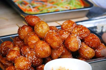 高清东北小鸡炖蘑菇图片东北美食图片第0张
