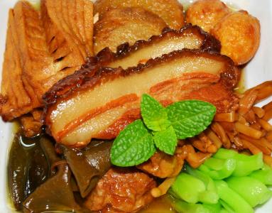 徐州美食高清图片之地锅鸡第3张