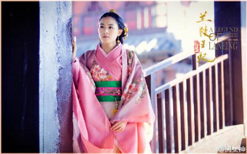 性感可爱女星张含韵时尚写真风韵女人味第0张