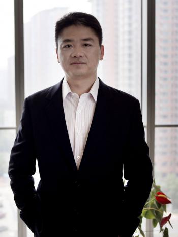 主持人吴鹏图片  央视主持人图片第4张