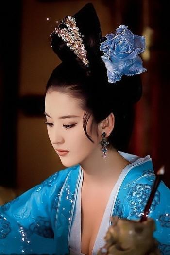刘亦菲《神雕侠侣》唯美剧照图片第2张