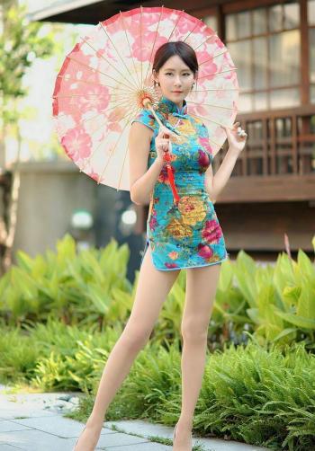 肉丝美女图片 _ 第(9)张