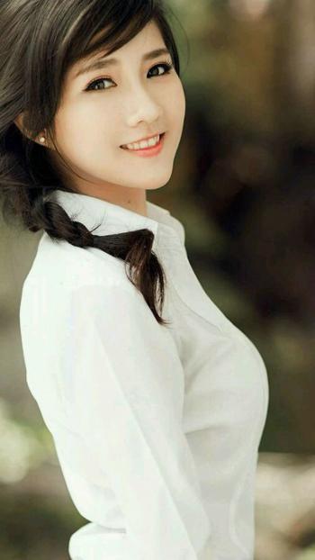 张芷昕图片 _ 第(10)张