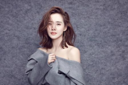 王智图片 _ 第(1)张